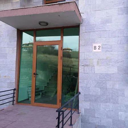 Dizz Vacation Estate * Burgas City