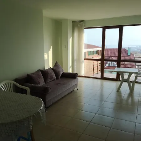 Dizz Vacation Estate
